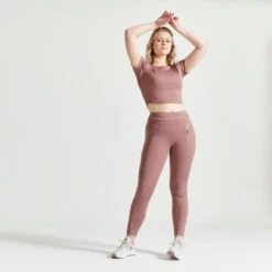 Camiseta Fitness Crop Top Manga Corta Mujer Domyos Marrón -Equipo De Fitness camiseta fitness crop top manga corta mujer domyos marron 1