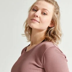 Camiseta Fitness Crop Top Manga Corta Mujer Domyos Marrón -Equipo De Fitness camiseta fitness crop top manga corta mujer domyos marron 3