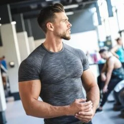 CAMISETA MANGA CORTA CROSS TRAINING MUSCULACIÓN HOMBRE COMPRESIÓN GRIS -Equipo De Fitness camiseta manga corta cross training musculacion hombre compresion gris 4