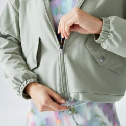 Chaqueta Fitness Verde Amplia Capucha -Equipo De Fitness chaqueta fitness verde amplia capucha 4