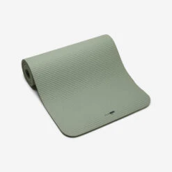 Esterilla Pilates Mat Confort Burdeos M 180 cm X 60 cm X 15 mm 13 Esterilla Pilates Mat Confort Burdeos M 180 cm X 60 cm X 15 mm -Equipo De Fitness esterilla pilates mat confort caqui m 180 cm x 60 cm x 15 mm