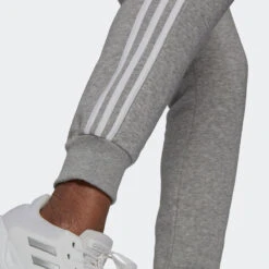 ADIDAS Pantalón Jogger Fitness Mujer Mayoritariamente Algodón Ajustado - Gris 11 ADIDAS Pantalón Jogger Fitness Mujer Mayoritariamente Algodón Ajustado - Gris -Equipo De Fitness pantalon jogger fitness mujer mayoritariamente algodon ajustado gris 4