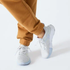 Pantalón Jogger Fitness Regular Algodón Mujer Domyos Avellana 12 Pantalón Jogger Fitness Regular Algodón Mujer Domyos Avellana -Equipo De Fitness pantalon jogger fitness regular algodon mujer domyos avellana 4