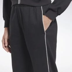 Pantalón Reebok Identity French Terry 11 Pantalón Reebok Identity French Terry -Equipo De Fitness pantalon reebok identity french terry 4