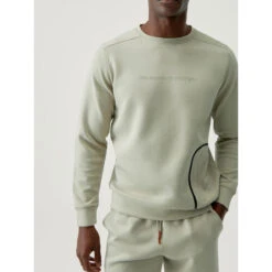 Born Living Yoga Sudadera De Hombre En Tejido Performance Con Bolsillo 13 Born Living Yoga Sudadera De Hombre En Tejido Performance Con Bolsillo -Equipo De Fitness sudadera de hombre en tejido performance con bolsillo 5