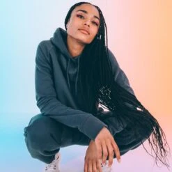 Sudadera Fitness Cropped Con Capucha Mujer Domyos Beige 13 Sudadera Fitness Cropped Con Capucha Mujer Domyos Beige -Equipo De Fitness sudadera fitness cropped con capucha mujer domyos azul