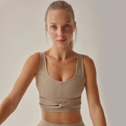 Top Deportivo Vera Sujecion Media De Mujer Black Limba